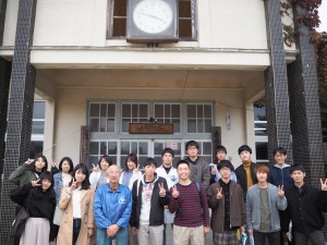 在青海島共和國的門口