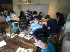 原咖啡館“好啊!在食堂”吃午飯