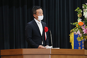 來賓致辭前田晉太郎下關市長